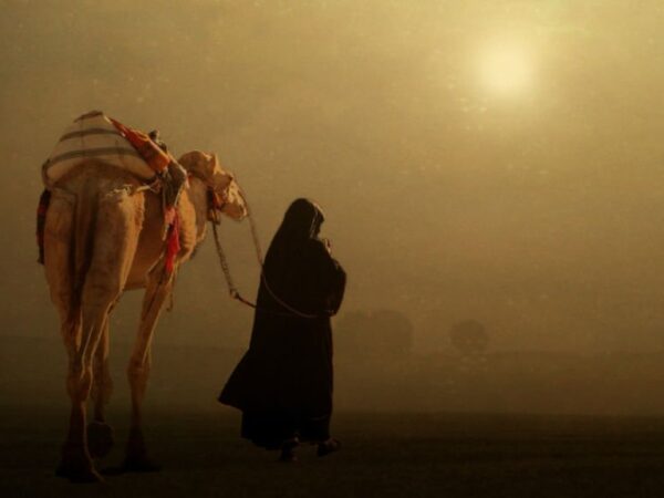 Pejabat yang Masih Menganyam Tikar