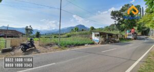 Tanah di Dekat Selecta