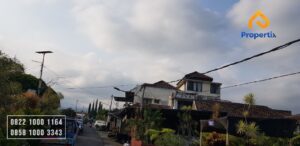dijual villa di kota batu